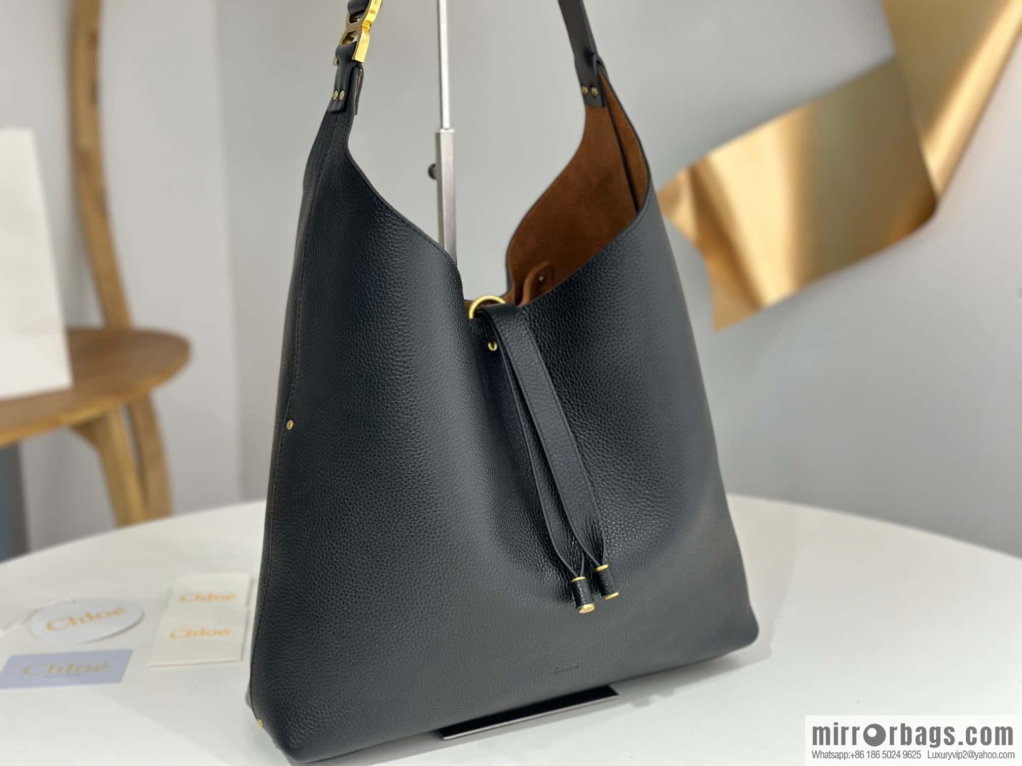 Marcie Hobo bag 💕 36CM