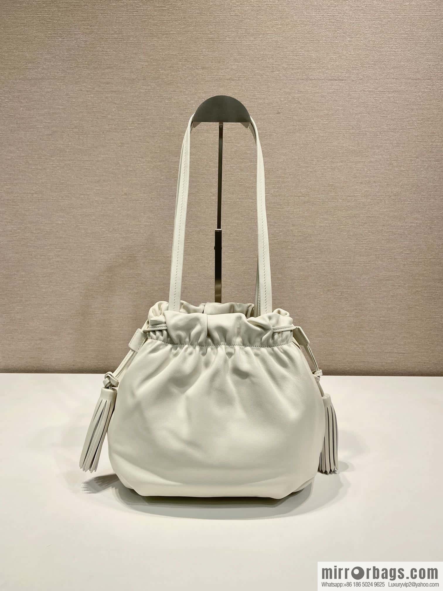 PRADA 🎉 new lucky bag 🎉 1BG541 small sheepskin 🎉🎉 white