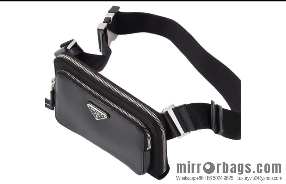 PRADA 🎉 new fanny pack 🎉 2VH156A🎉