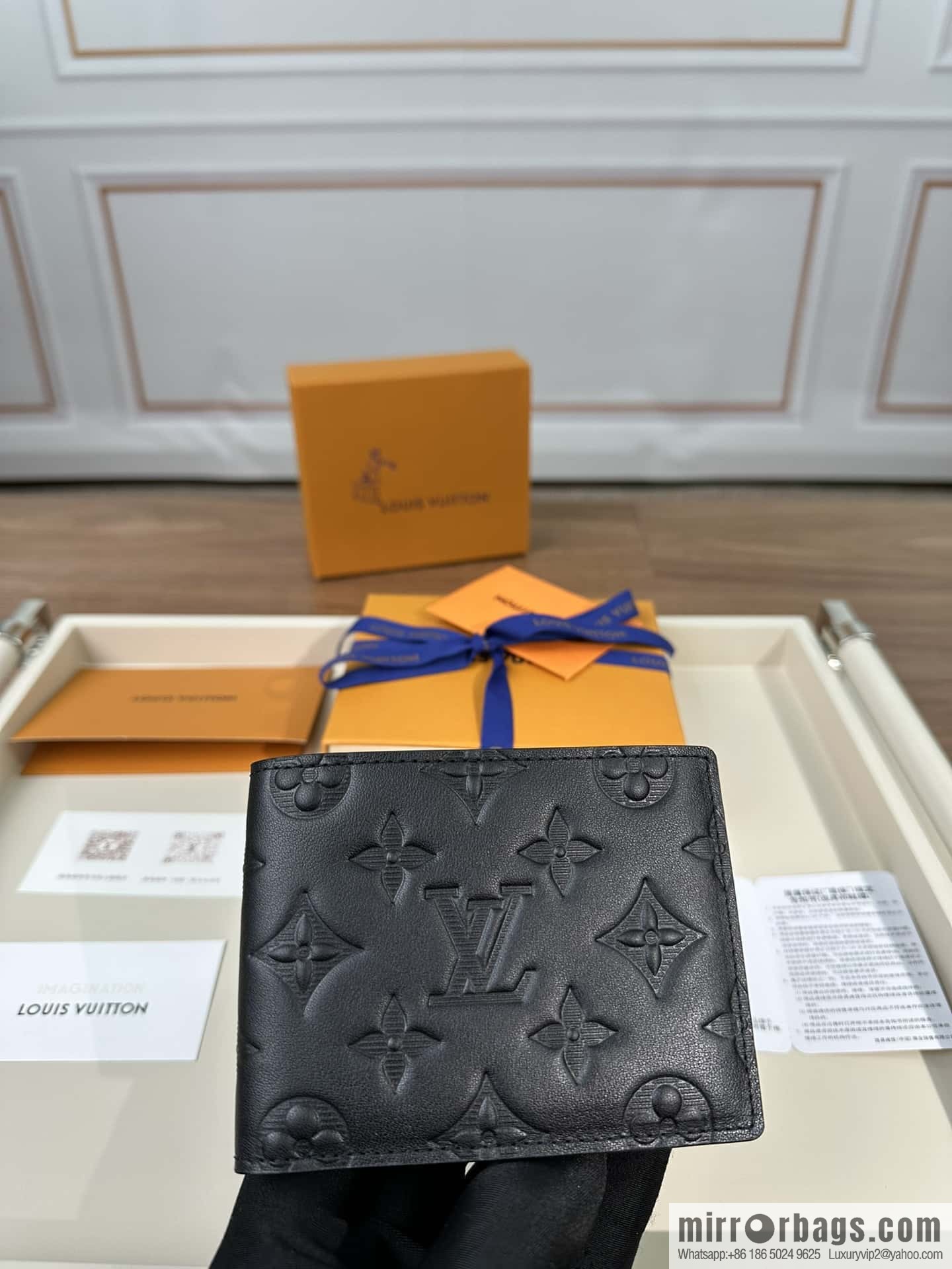 LV M62901 Premium