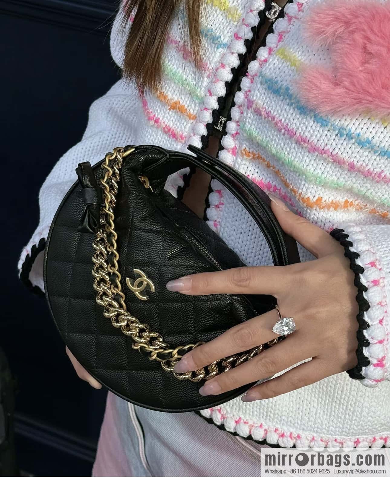 CHANEL 24S spring and summer series, super hot hula hoop AP3943