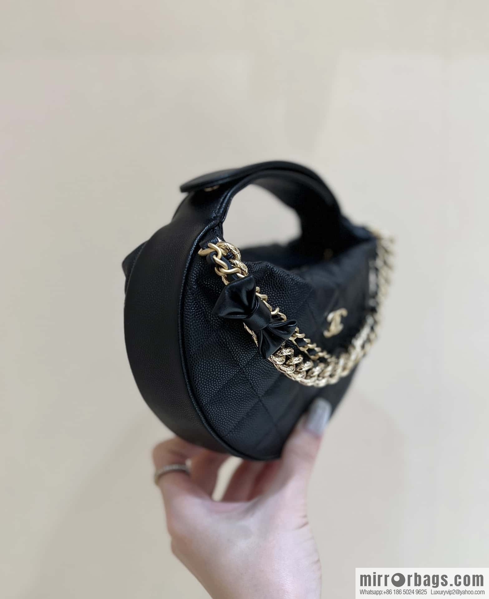 CHANEL 24S spring and summer series, super hot hula hoop AP3943