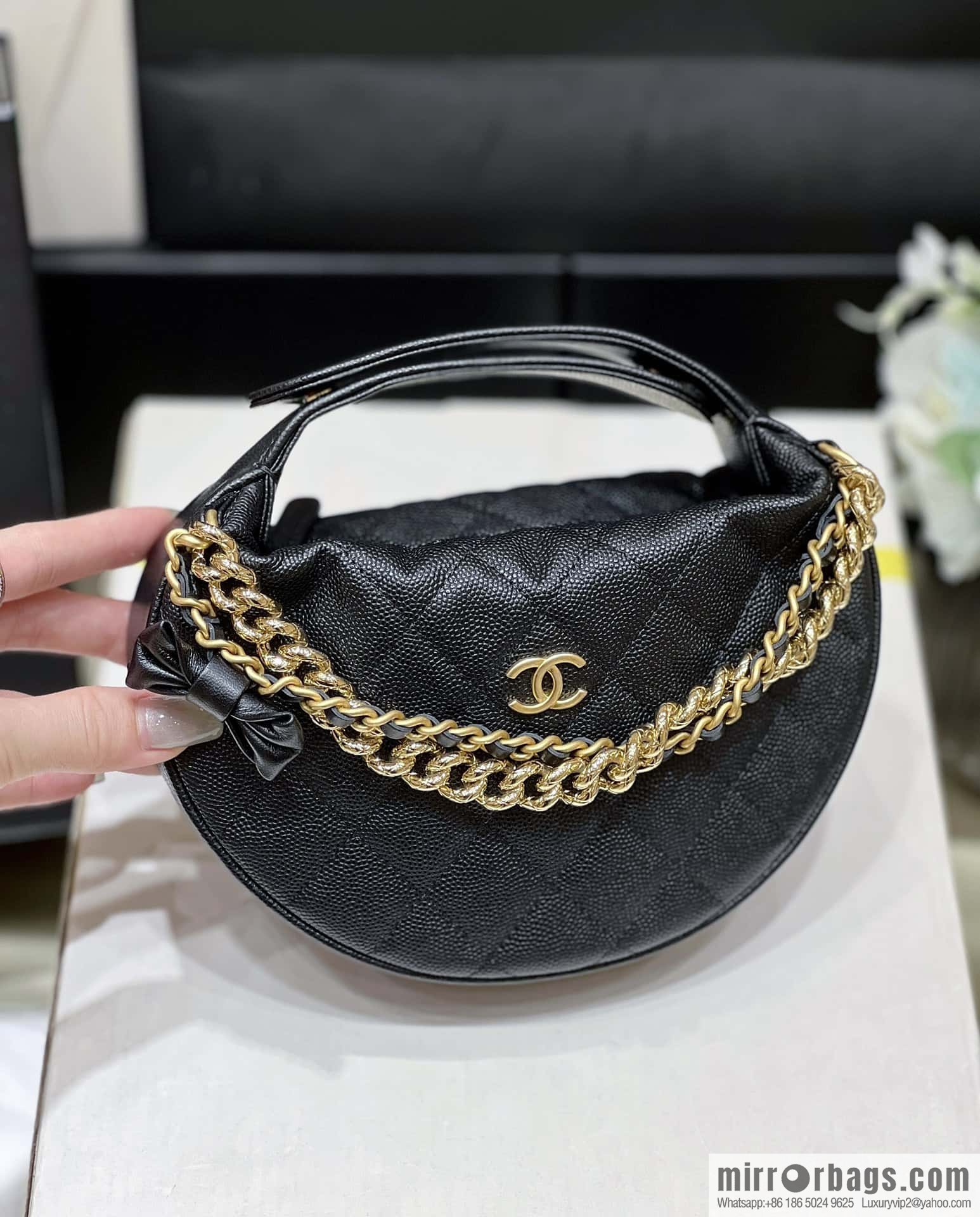 CHANEL 24S spring and summer series, super hot hula hoop AP3943