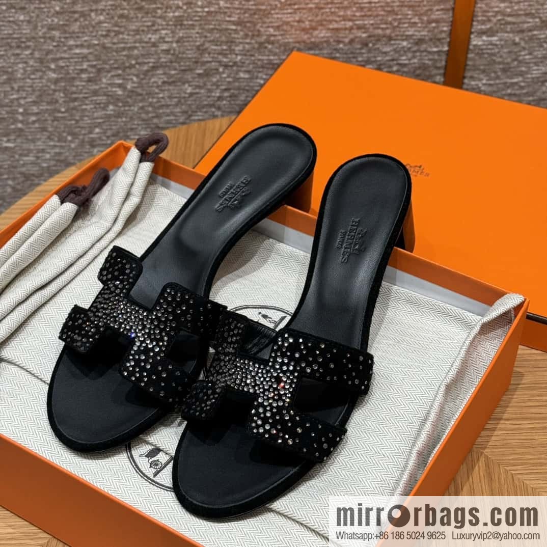 Hermès 10,000-year-old classic, the latest diamond surface H tow