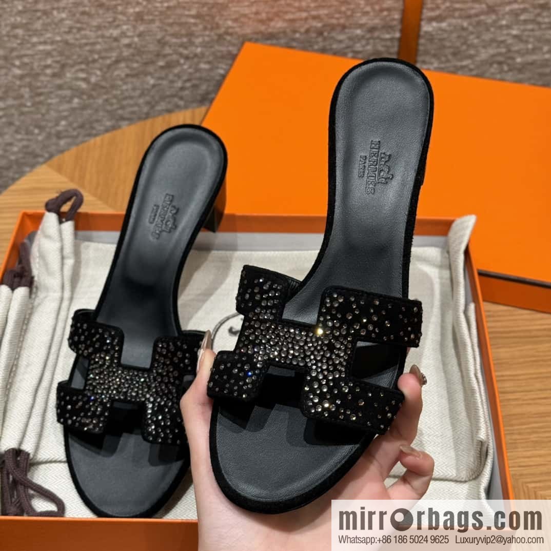 Hermès 10,000-year-old classic, the latest diamond surface H tow