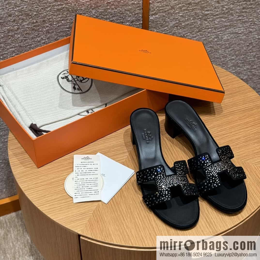 Hermès 10,000-year-old classic, the latest diamond surface H tow