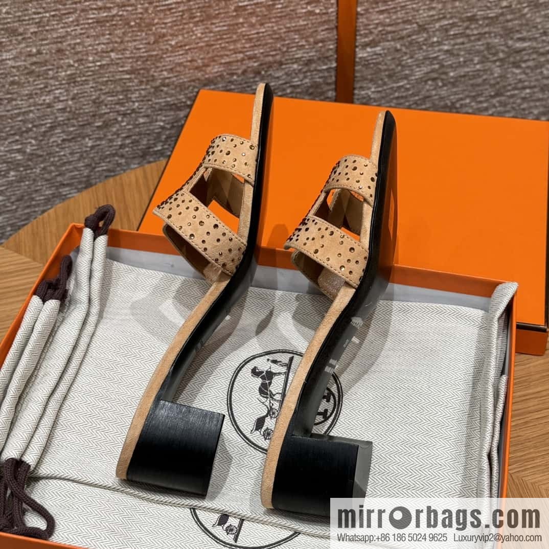 Hermès 10,000-year-old classic, the latest diamond surface H tow