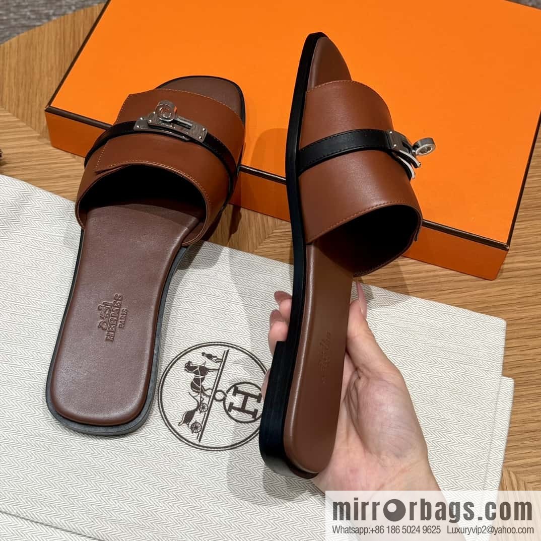 Hermès 183Kelly tow sandals Gigi50