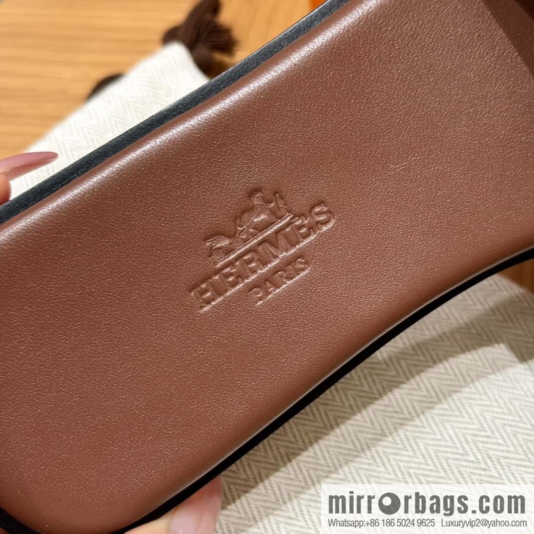 Hermès 183Kelly tow sandals Gigi50