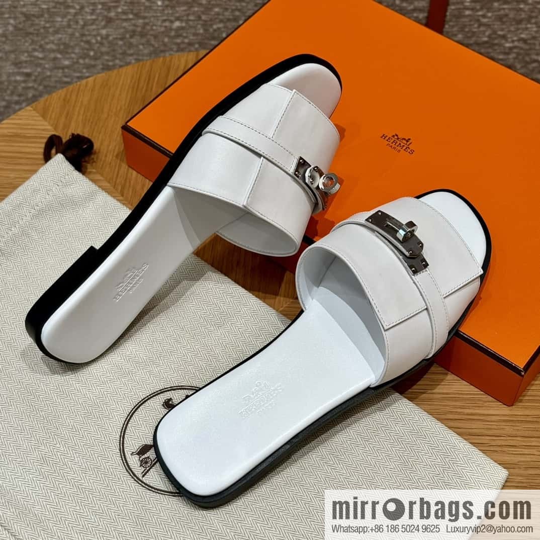 Hermès 183Kelly tow sandals Gigi50 white/01Blanc