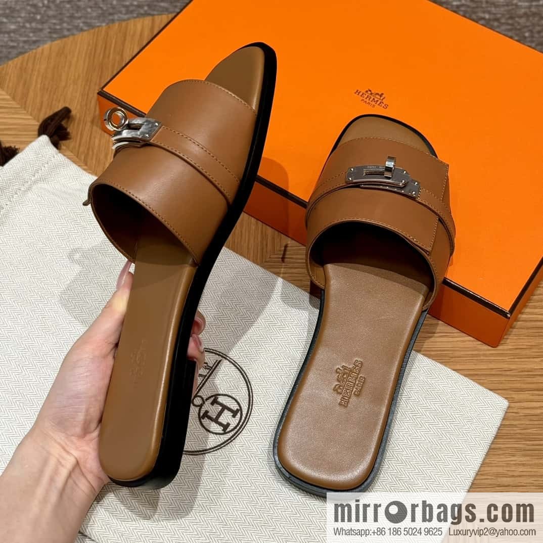Hermès 183Kelly tow sandals Gigi50 gold brown/ck37/gold