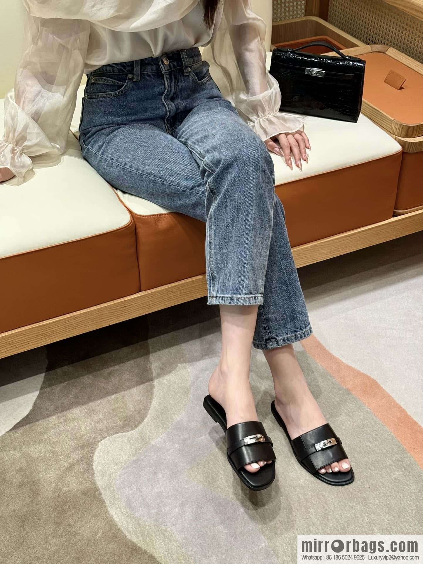 Hermès 183Kelly tow sandals Gigi50 black/CK89/Noir