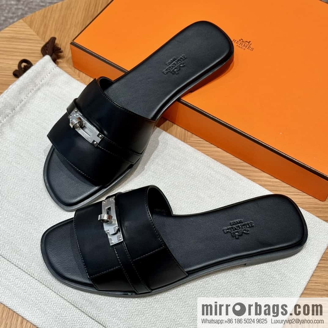 Hermès 183Kelly tow sandals Gigi50 black/CK89/Noir