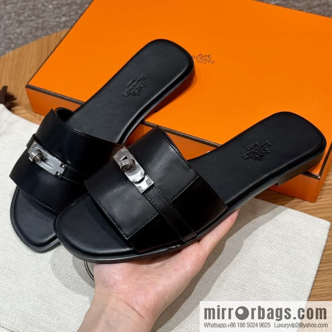 Hermès 183Kelly tow sandals Gigi50 black/CK89/Noir