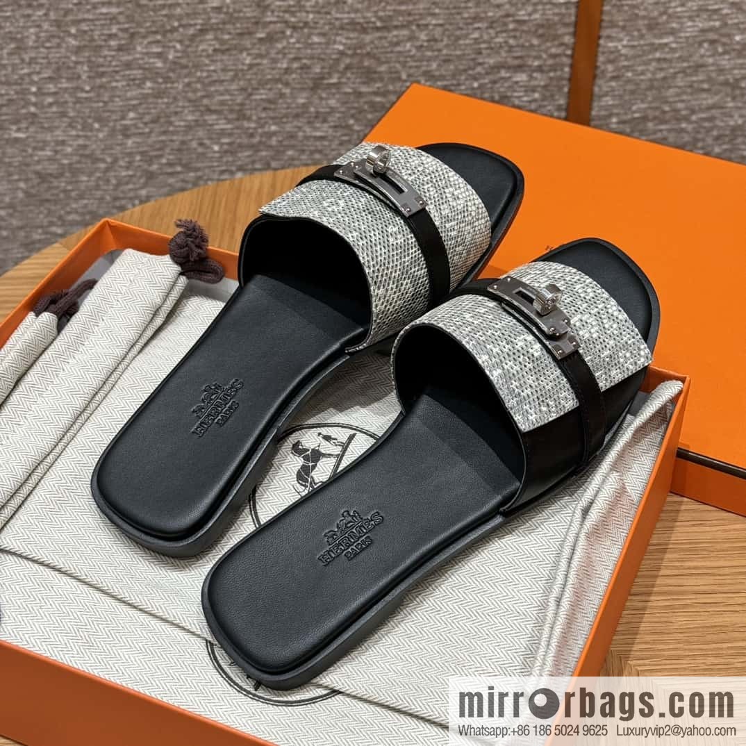 Hermès 183Kelly tow sandals Gigi50 black/CK89/Noir/Himalaya/Lizard primary color