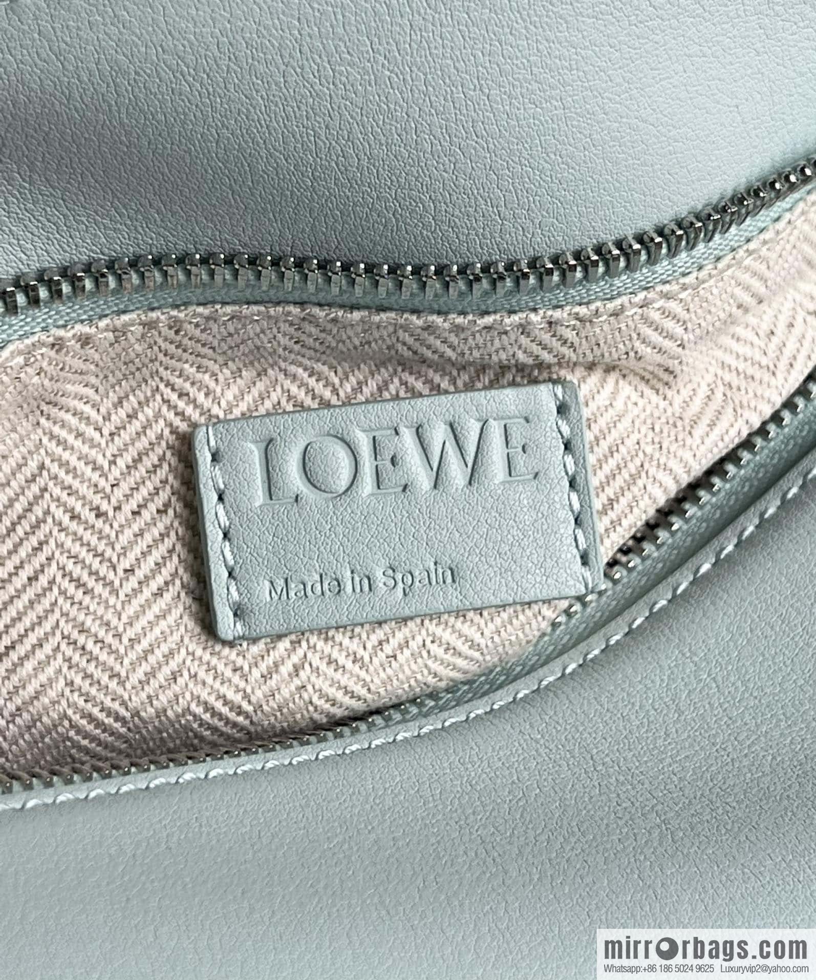 LOEWE new approach puzzle geometric pack 24CM 0681