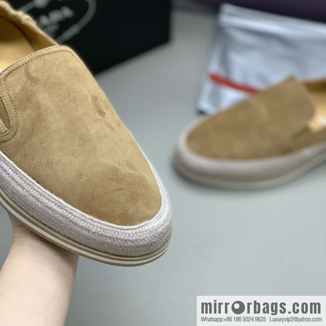 PRADA 💁🏻‍♂️ men's loafers