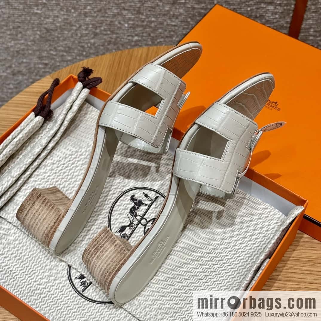Hermès 185 Oasis High Heel Sandals 8L/Beton/Glacier White