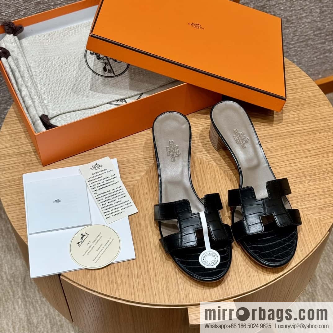 Hermès 185 Oasis high-heeled sandals, black/ck89/noir