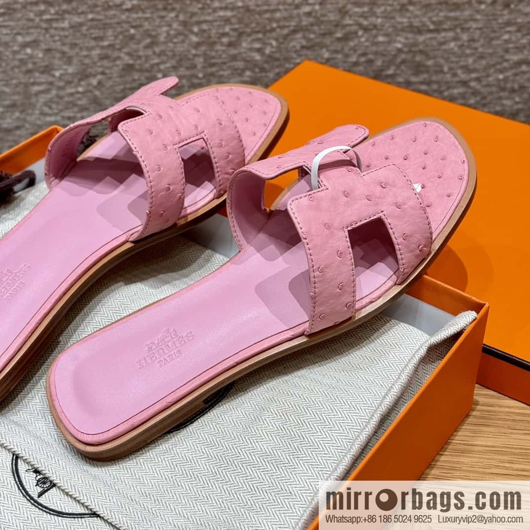 Hermès 181 Oran Sandals, Ceramic Powder/94/Terre Cuite