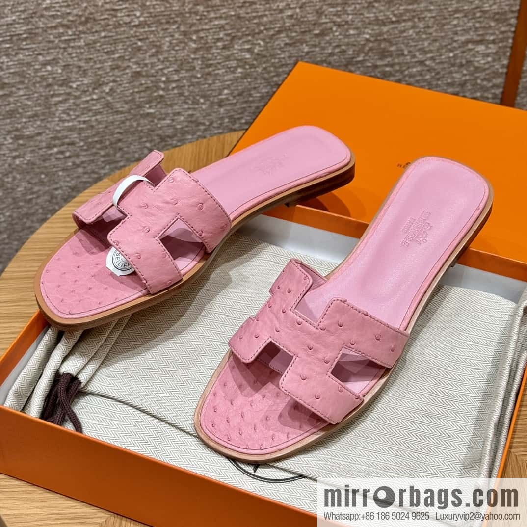 Hermès 181 Oran Sandals, Ceramic Powder/94/Terre Cuite