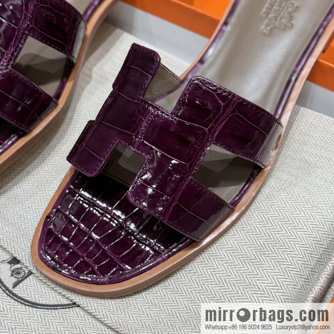Hermès 181 Oran Sandals N5/Cassis/Gallon Purple