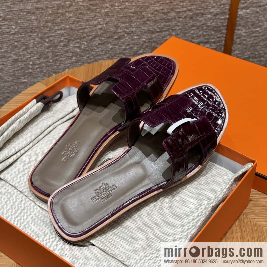 Hermès 181 Oran Sandals N5/Cassis/Gallon Purple