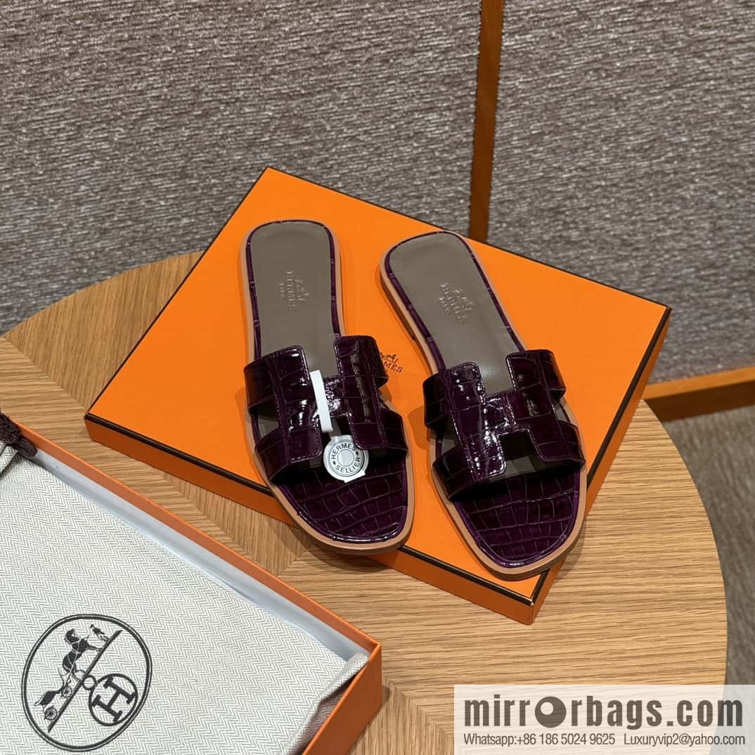Hermès 181 Oran Sandals N5/Cassis/Gallon Purple