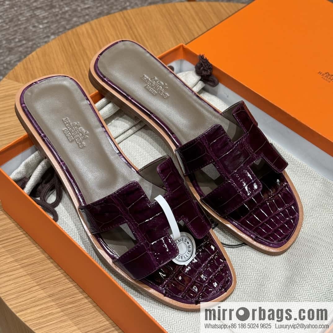Hermès 181 Oran Sandals N5/Cassis/Gallon Purple