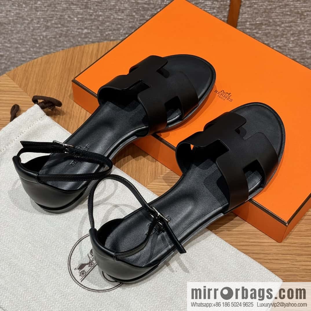 Hermès 196 Santorini Sandals 50 Plain Weave/Swift Black/CK89/Noir