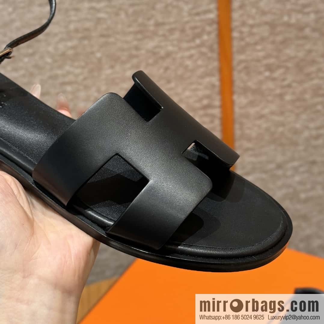 Hermès 196 Santorini Sandals 50 Plain Weave/Swift Black/CK89/Noir