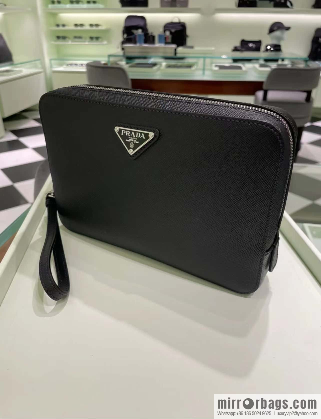 PRADA 🎉 new handbag 🎉 2VF017 men's handbag