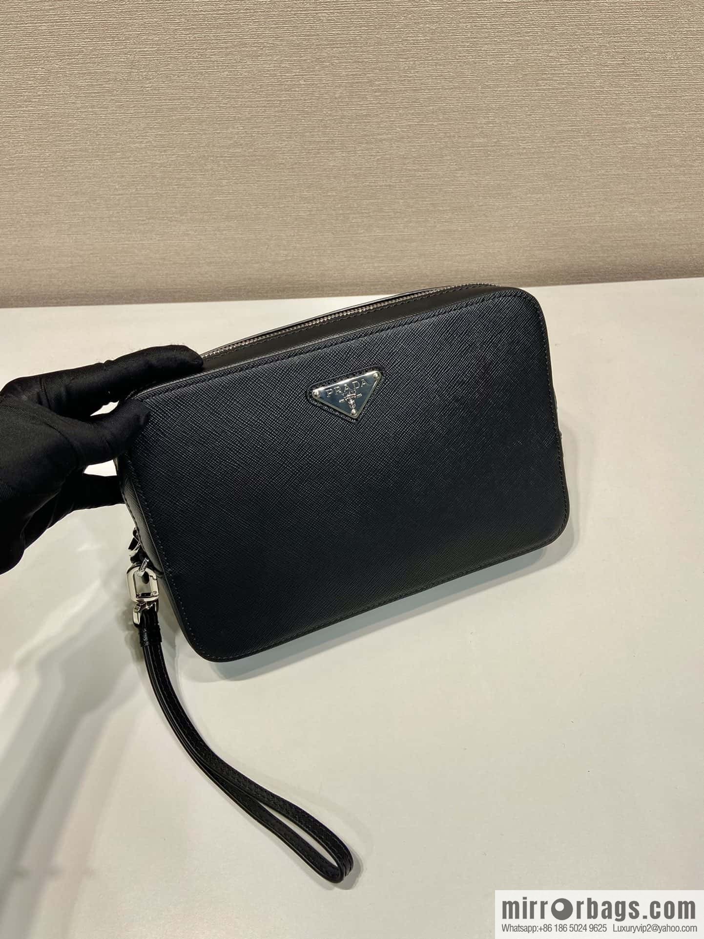 PRADA 🎉 new handbag 🎉 2VF017 men's handbag