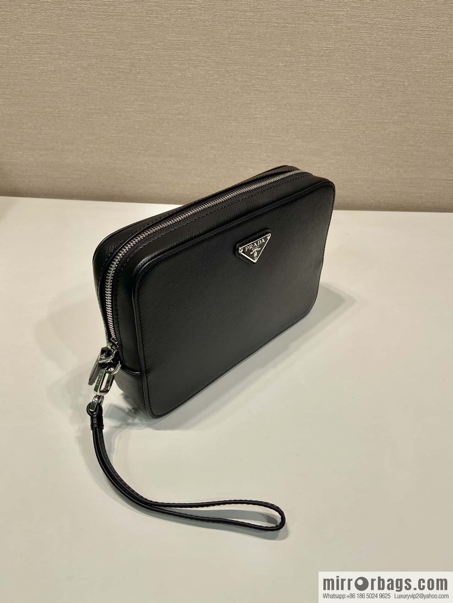 PRADA 🎉 new handbag 🎉 2VF017 men's handbag