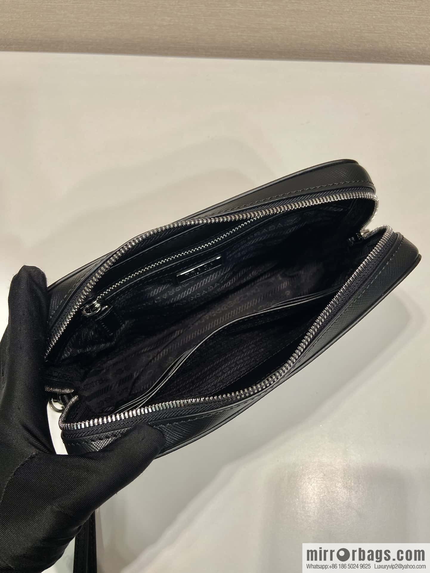 PRADA 🎉 new handbag 🎉 2VF017 men's handbag