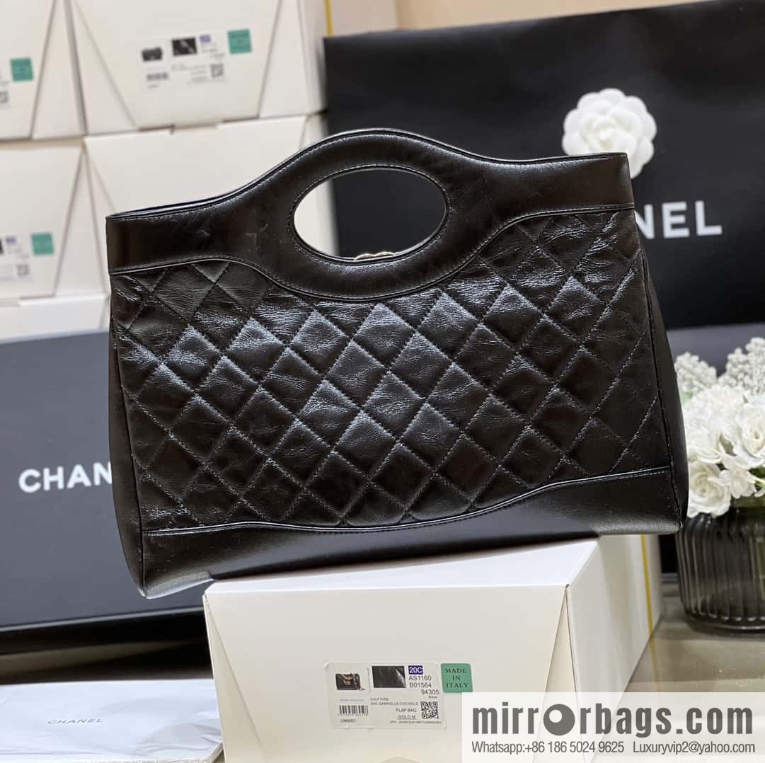 CHANEL 24S horizontal 31bag oil wax sheepskin AS4854 black