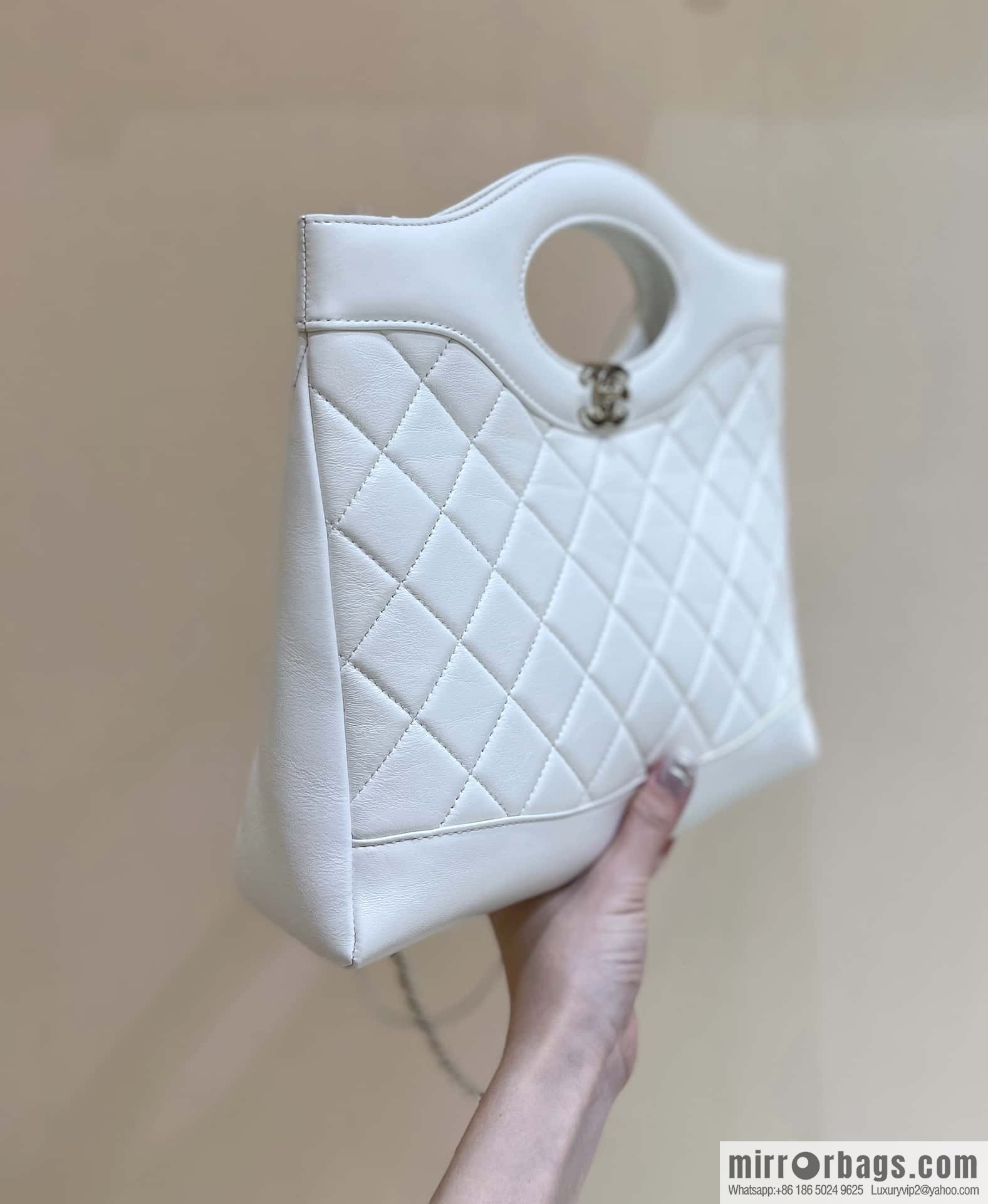 CHANEL 24S New S 31bag oil wax sheepskin AS4853 white