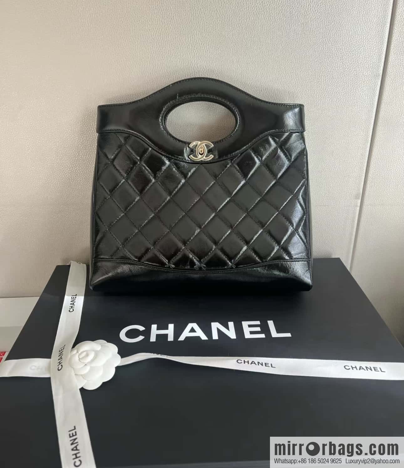 CHANEL 24S new small 31bag oil wax sheepskin AS4853 black
