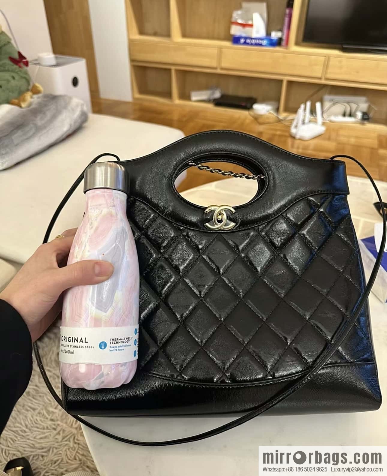 CHANEL 24S new small 31bag oil wax sheepskin AS4853 black