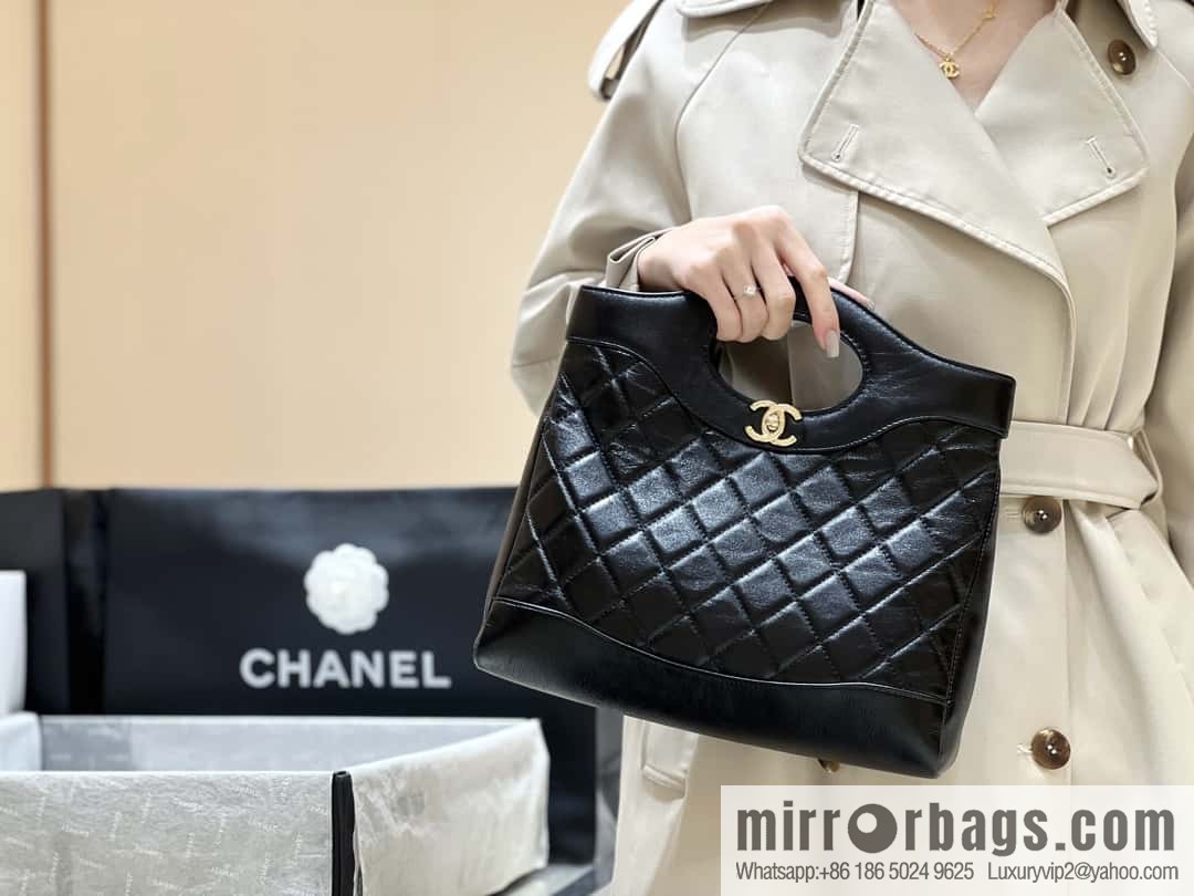 CHANEL 24S new small 31bag oil wax sheepskin AS4853 black