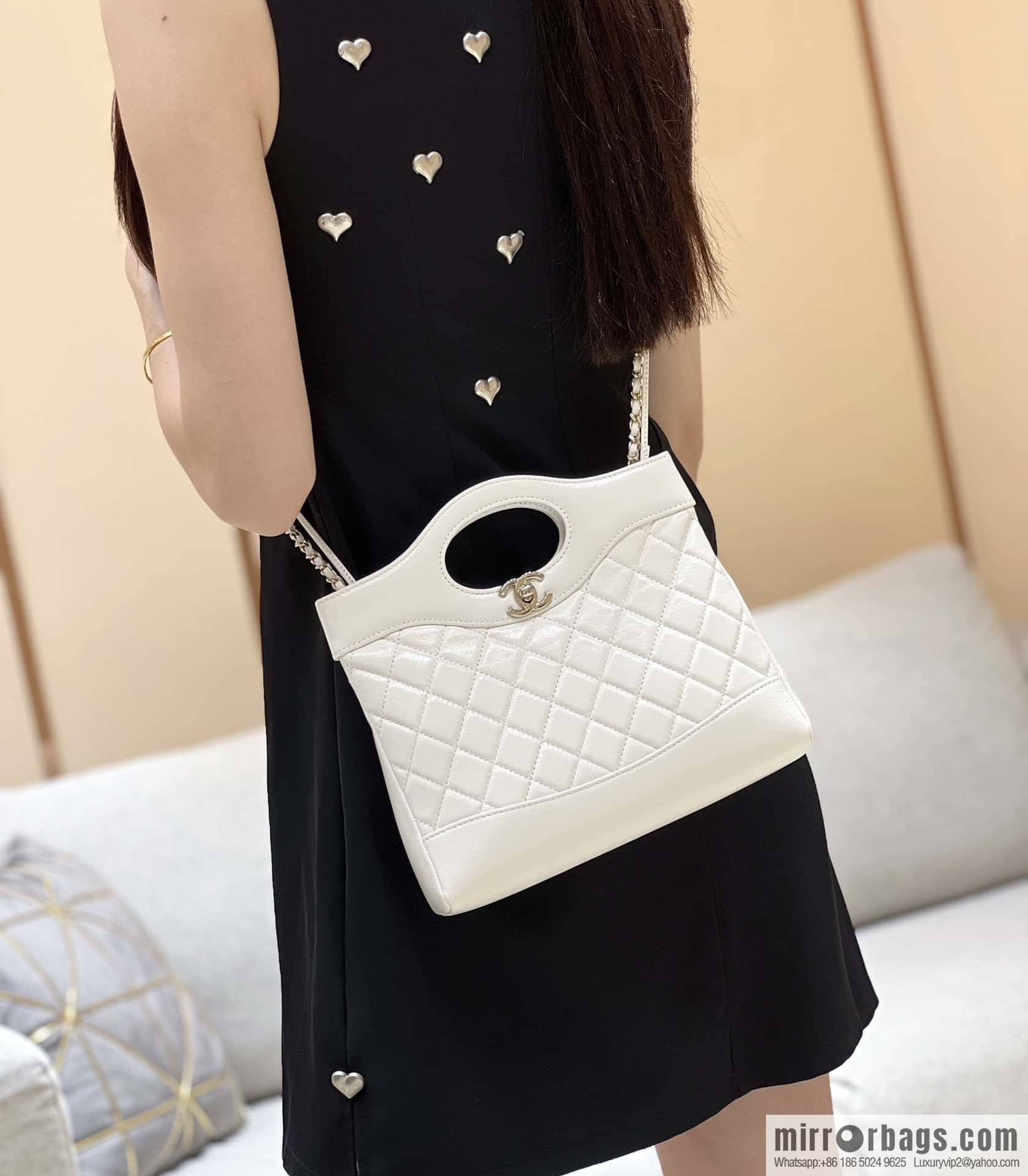 CHANEL 24S mini 31bag sheepskin AS4133 white