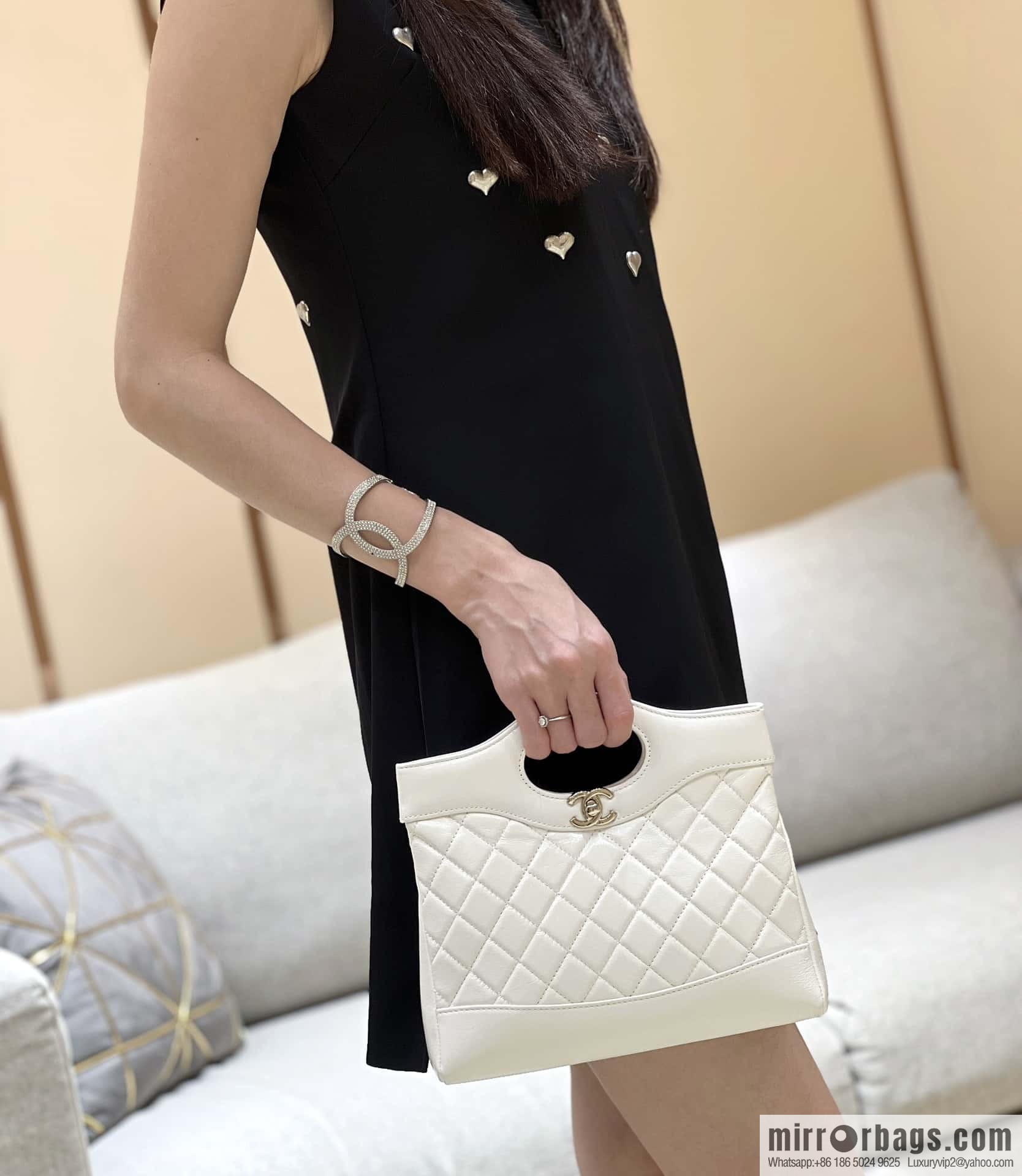 CHANEL 24S mini 31bag sheepskin AS4133 white