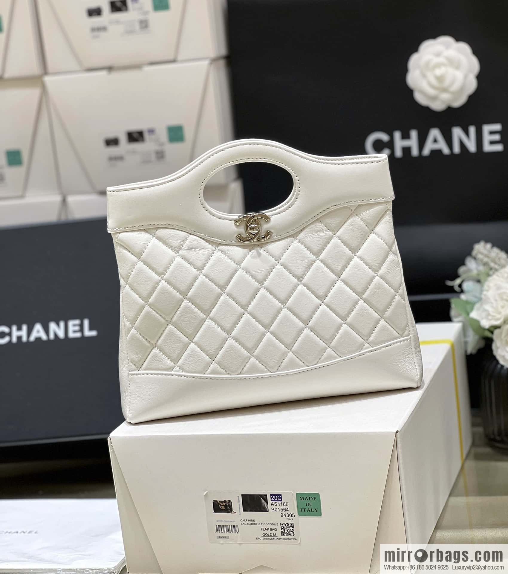CHANEL 24S mini 31bag sheepskin AS4133 white