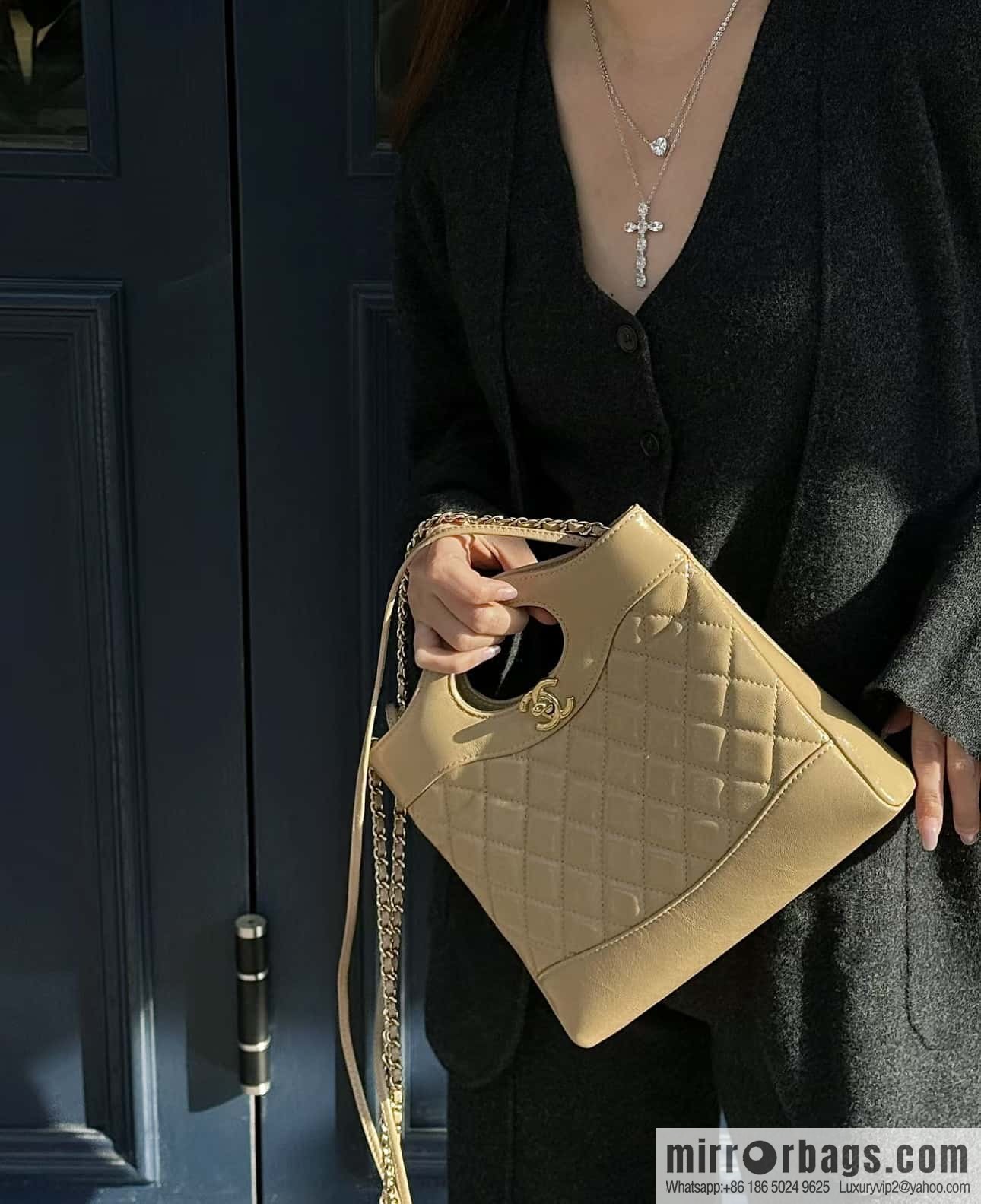 CHANEL 24S mini 31bag oil wax sheepskin AS4133 milk tea color