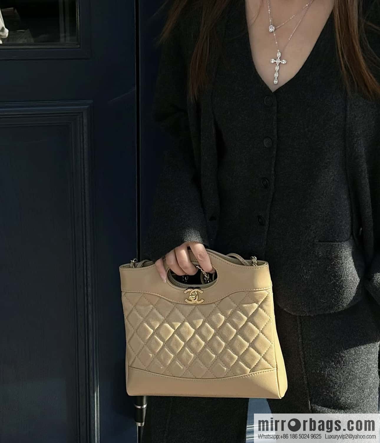 CHANEL 24S mini 31bag oil wax sheepskin AS4133 milk tea color