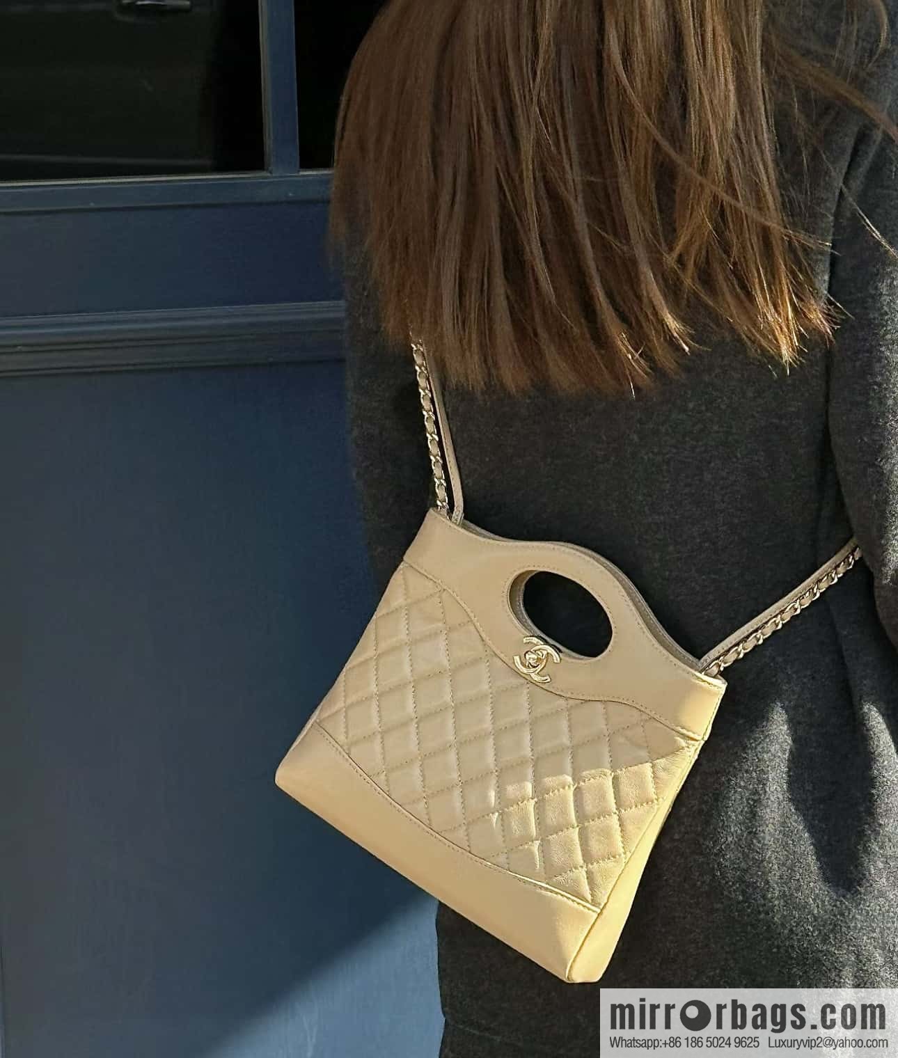 CHANEL 24S mini 31bag oil wax sheepskin AS4133 milk tea color