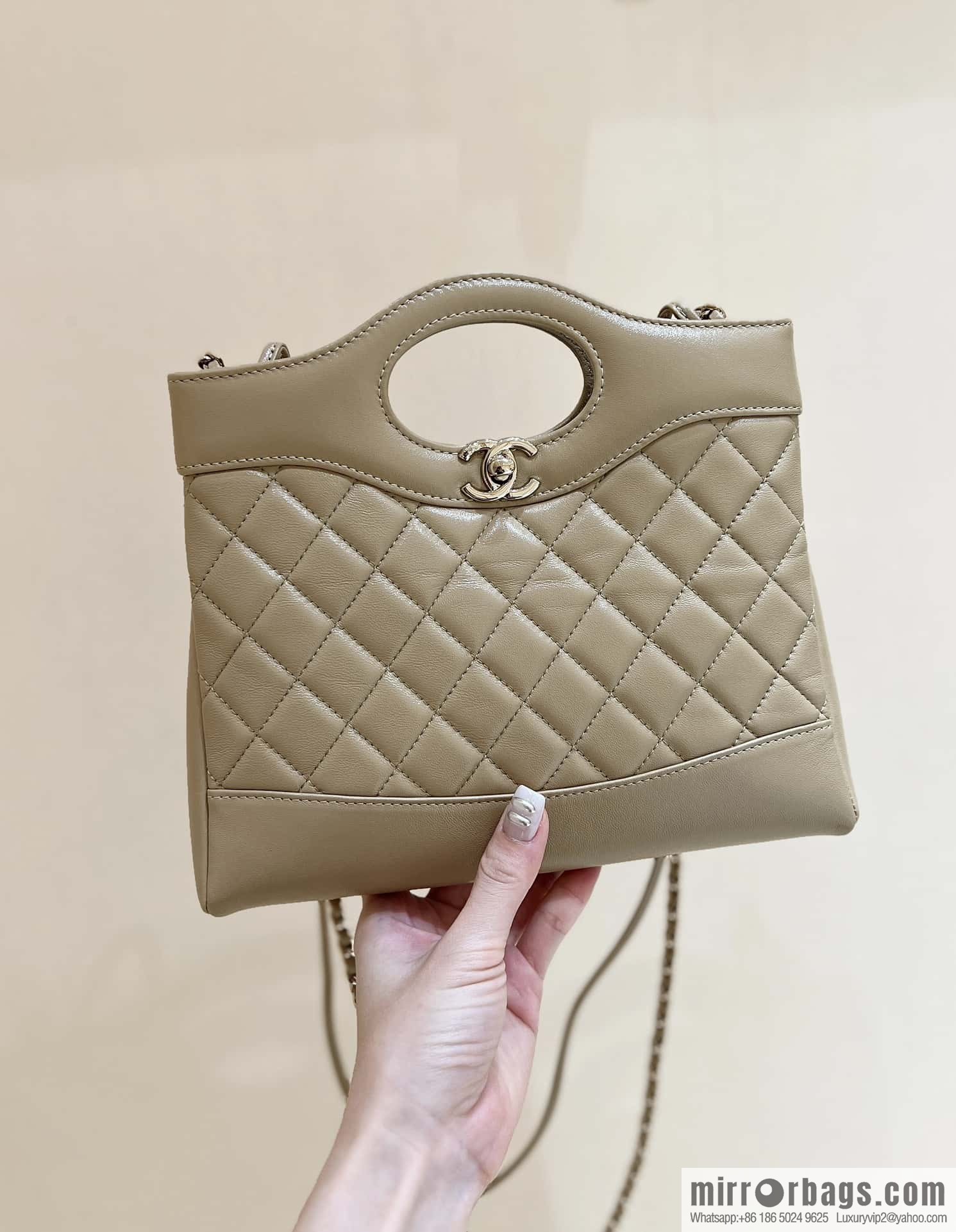 CHANEL 24S mini 31bag oil wax sheepskin AS4133 milk tea color