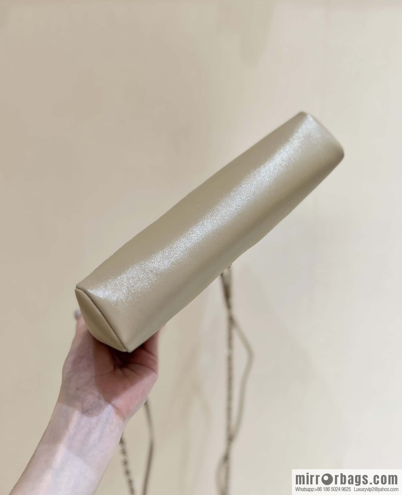 CHANEL 24S mini 31bag oil wax sheepskin AS4133 milk tea color