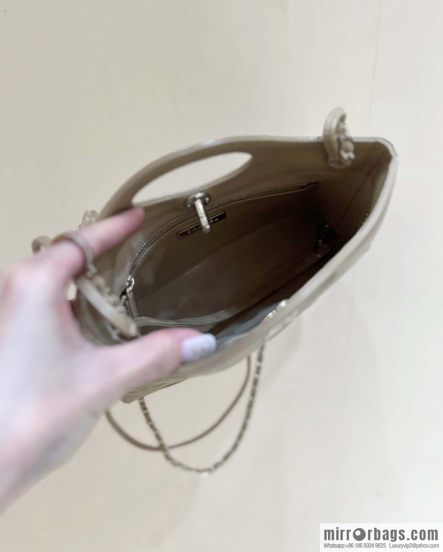 CHANEL 24S mini 31bag oil wax sheepskin AS4133 milk tea color