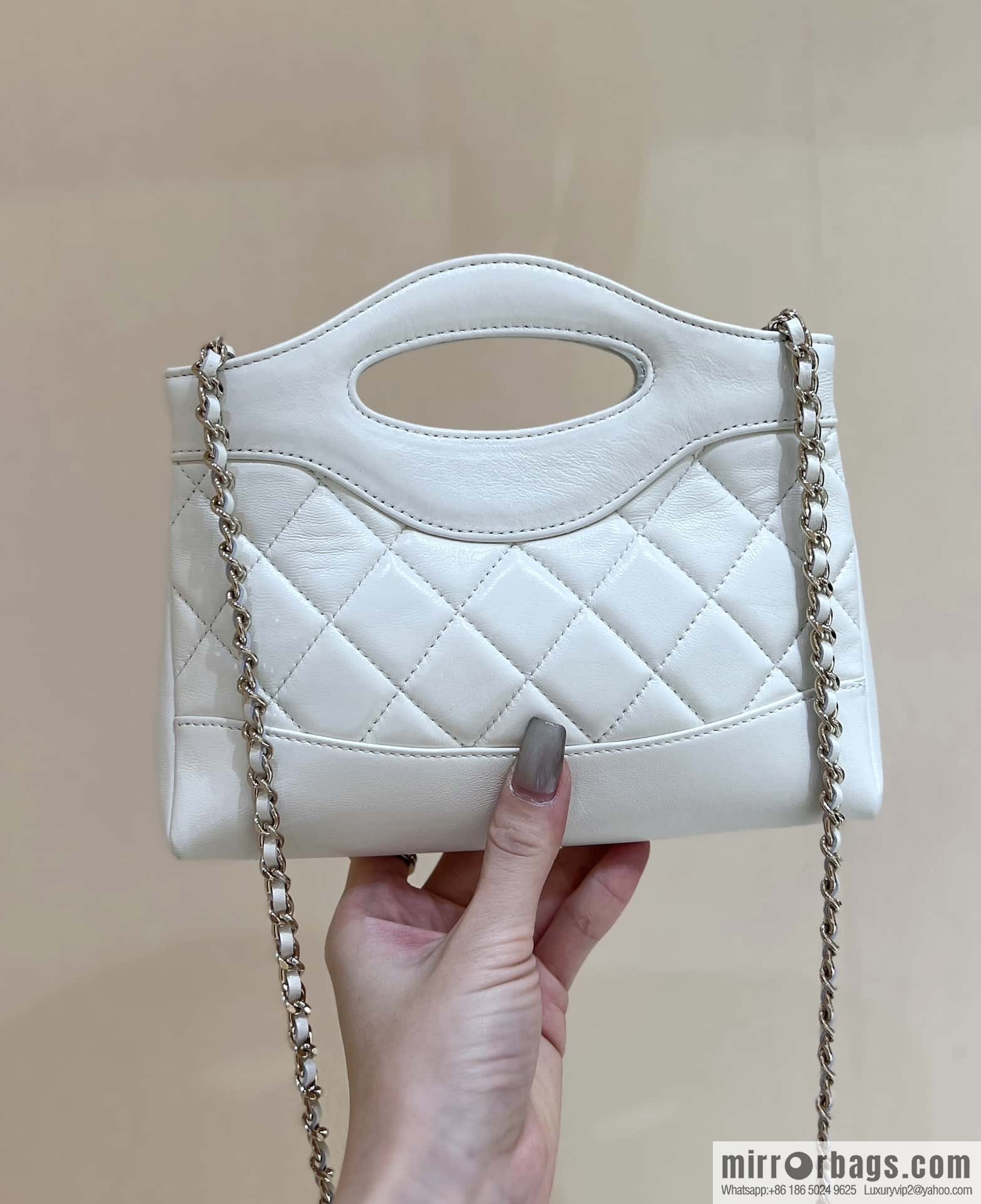 CHANEL 24S 31bag nano sheepskin AP3656 white